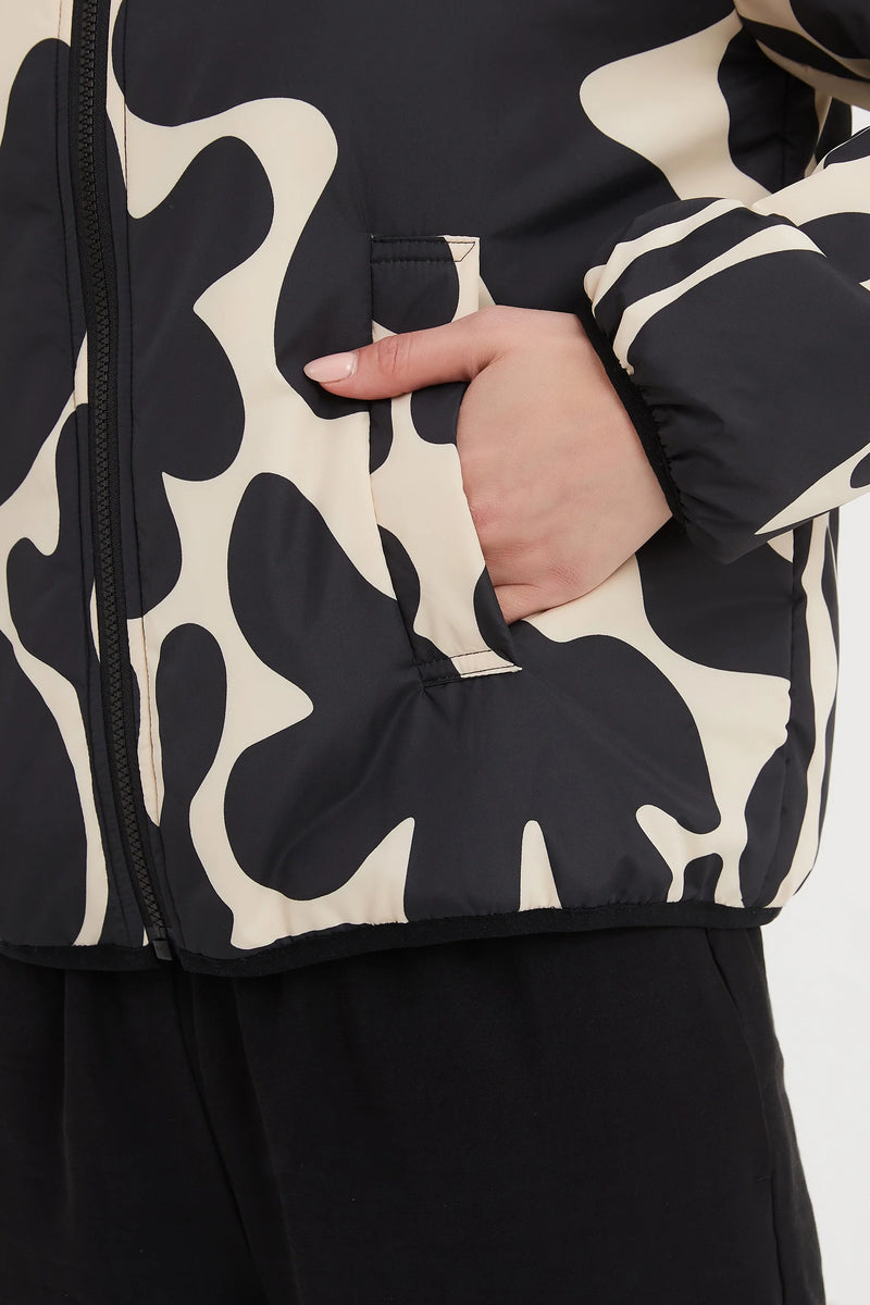 Reversible Print Puffer Jacket | Black/Cream Print