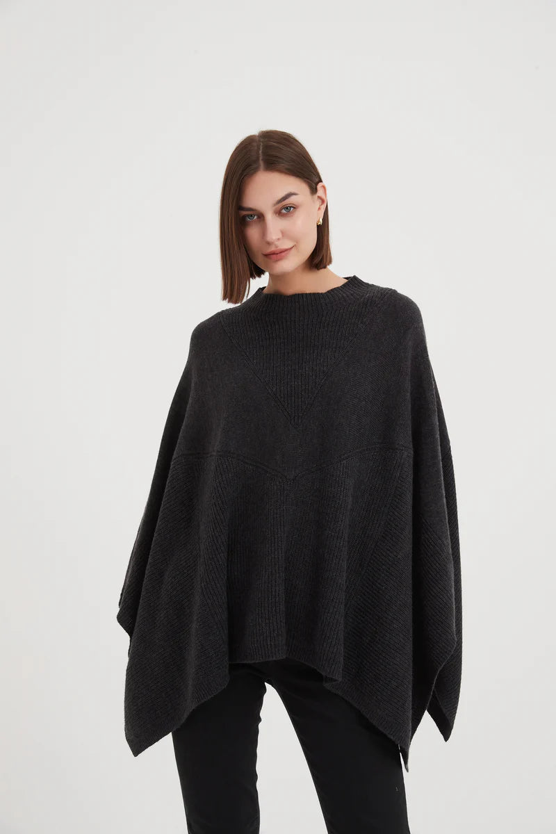 V Detail Oversized Knit | Charcoal