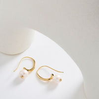 Fern Yellow Gold Pearl Earring