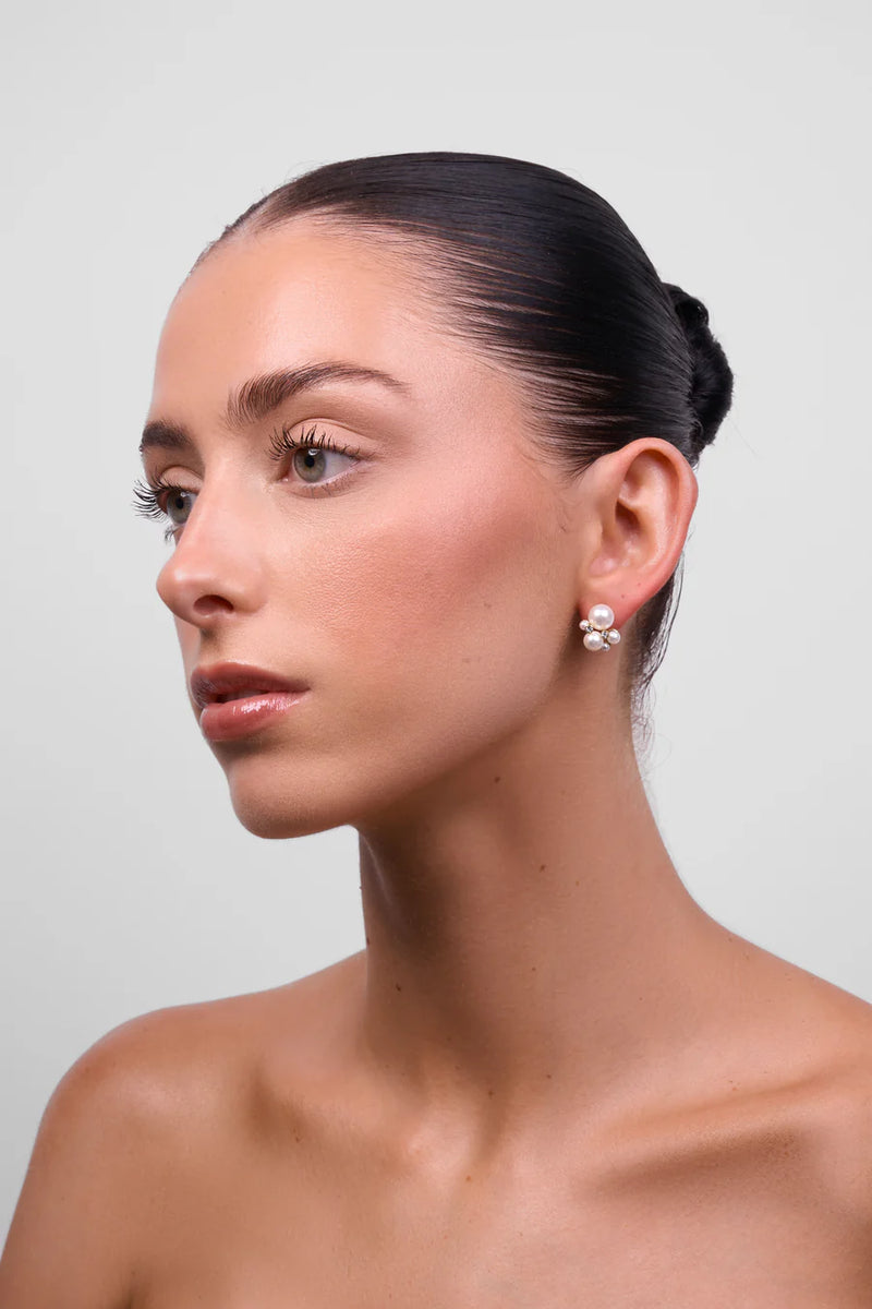 Rochelle Gold Pearl Earring