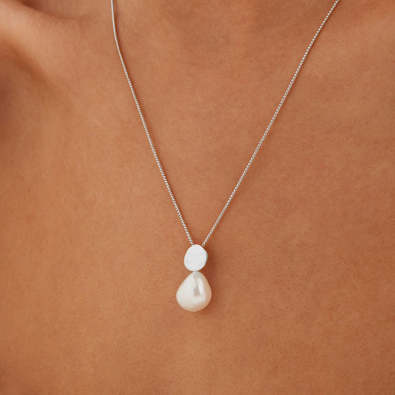 Renaissance Pearl Necklace | Sterling Silver