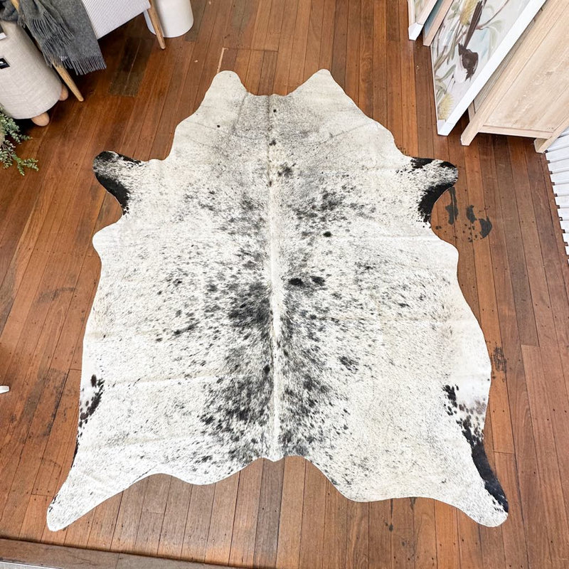 Black + White Speckle Cowhide 8 | Floor Rug