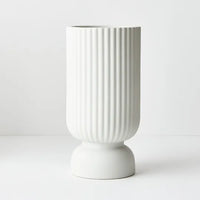 Becca Vase