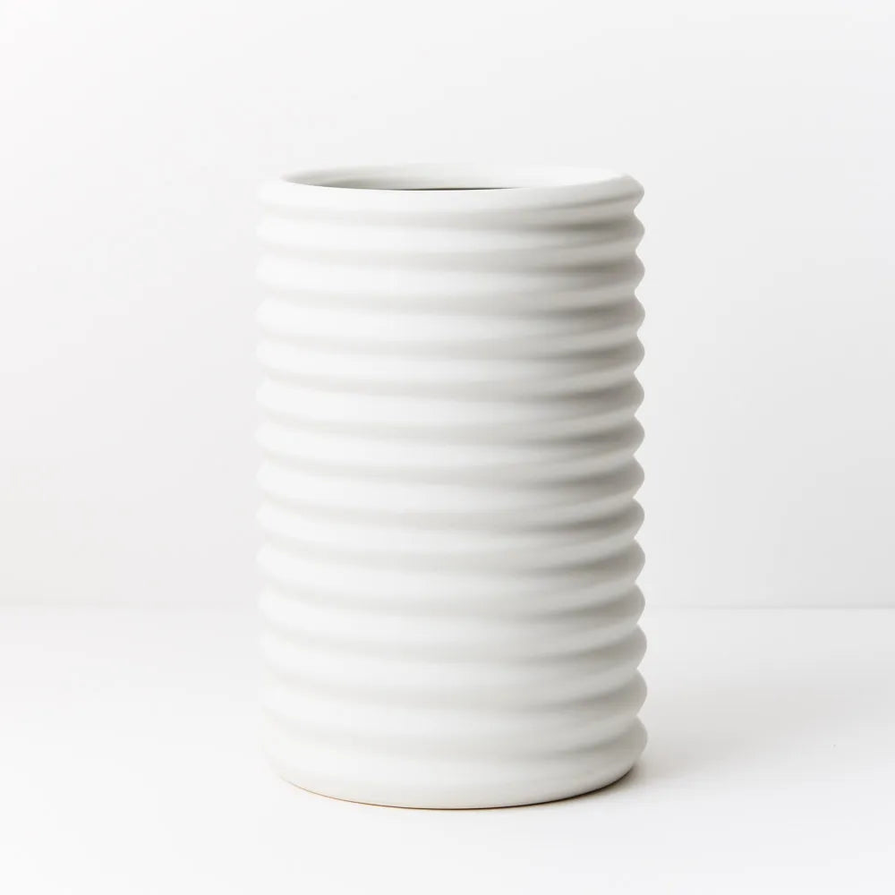 Olena Vase