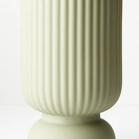 Becca Vase